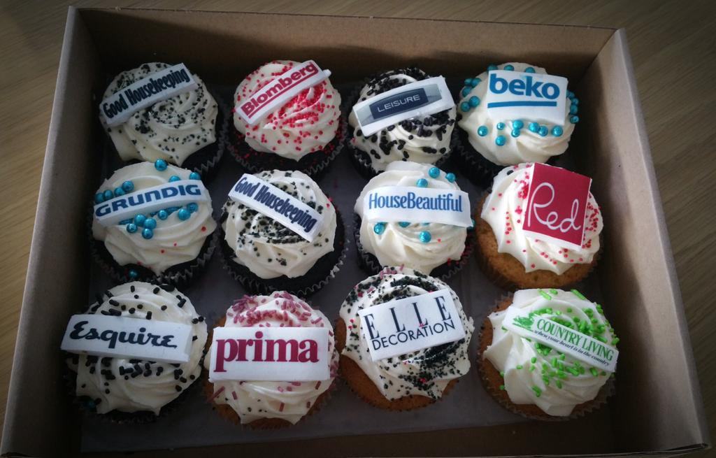 iamlavek's tweet photo. Thank you to @KellyGerbaldi &amp; @joannahamer for delicious #cupcakes  this morning http://t.co/ul21BzfLUq