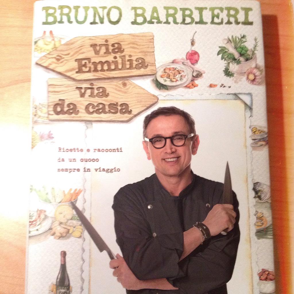 Lucia8457's tweet photo. @barbierichef Il libro più bello che ho letto! http://t.co/RgRM8cwP5G