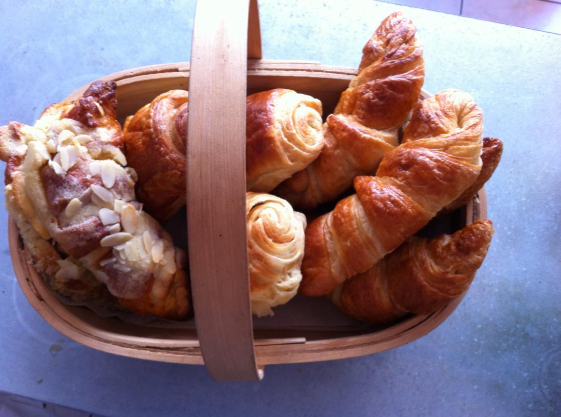 ProducedinKent's tweet photo. @breakfastweek 25th -31st Jan. Check out #KentBreakfast Pics from @BoughtonAluph @FieldGreenOast @Whitproduce http://t.co/g3t0OQ0KDp