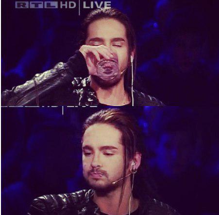 Gott_der_Lust's tweet photo. @Bandsintown @decodeltd #THxBIT Please, Polaroid! #TokioHotel #TomKaulitz http://t.co/1x1XnNc12O