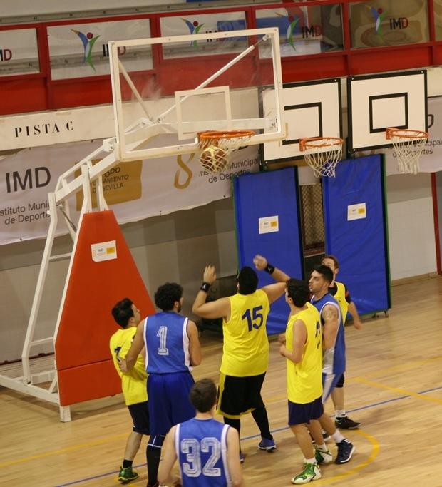 CBI_Alcala's tweet photo. Una foto de la pasada jornada ante @CDBSSP
#GoCBI #AporElAscenso #IMD #LigaIMD http://t.co/IgJmY0Q4YK