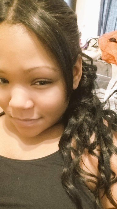 Feeling Myself A Little Too Much 💋👅💦 #teamlesbian #feelingcute #hairdone http://t.co/qpkRDckJlY<a href="/tag/teamlesbian"class="tags">#teamlesbian</a><a href="/tag/hairdone"class="tags"><span>#hairdone</span></a><a href="/tag/feelingcute"class="tags"><span>#feelingcute</span></a>