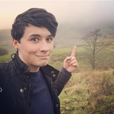 #mcm @dcnisnotonfirc 💖