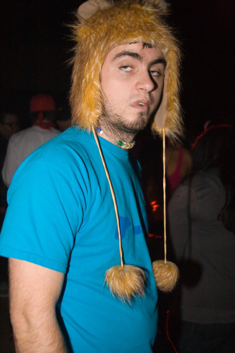 SinCalChewy's tweet photo. #Derpppp :3
Went a biiiiit too far that night. The afterparty is one of my "how did I not fucking die...?" moments... http://t.co/nyXkoE6dMJ