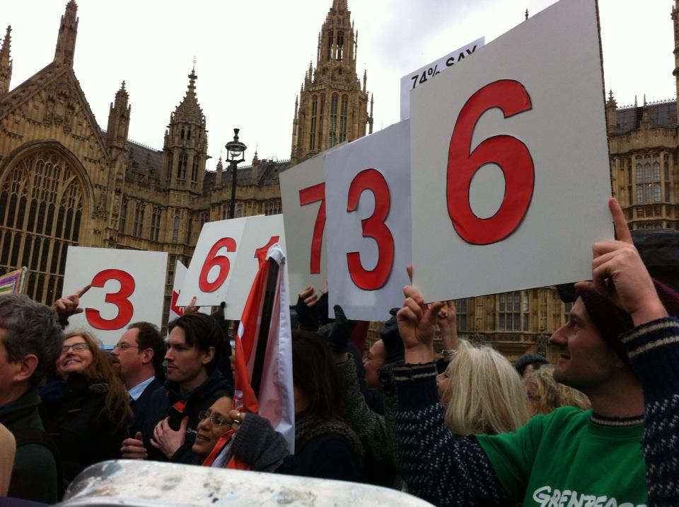 GreenpeaceUK's tweet photo. And the grand total of people who've said no to fracking under their homes is... 361,736! http://t.co/deeqADluHA
