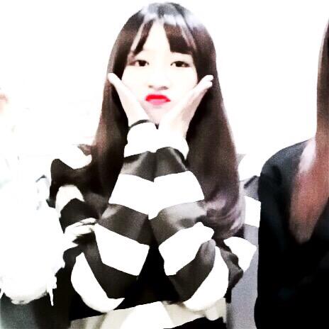 He11oMiMi's tweet photo. #지은 #하니
#저장할땐_알티or멘션_부탁드려요

한장 빼고는 다 보정 예시에 있던 사진이네요 ㅋㅋ
폰 바꾸면서 사진이 다 날아가서 핳핳 열심히 보정 중임당 ! 조금만 기다려주세요 ^ㅅ^ http://t.co/U2xmkxMwUc