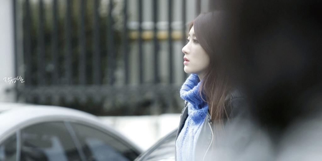 WorkRoom0812's tweet photo. 150123 뮤직뱅크 재출근길 #나인뮤지스 현아(@moongom119)

http://t.co/4hwq7u5vmg

출근길 그리웠어요 😿 니트문 😍 라이더문 😻 
우런니 머시쓰니까 #드라마 119시간 스밍해~🎶 http://t.co/4um6xAkZQN