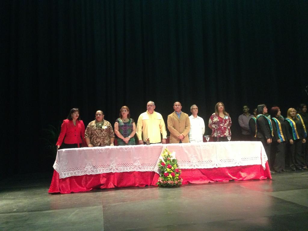 Entrega de Credenciales a Maestros y Maestras Estadales #EducaciónDePrimera para un pueblo de primera