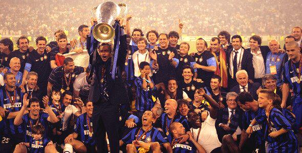 FutbolDiario122's tweet photo. Este@Inter gano a dos de los mejores equipos, el @FCBarcelona_es de Guardiola y @FCBayern de heynckes.@Inter_Goleador http://t.co/empdVIRfls