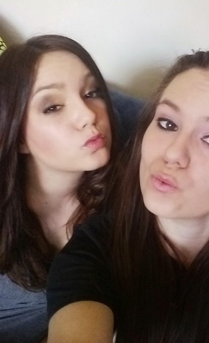 💚💜💚 Sisters 💚💜💚 http://t.co/ZyOtIDox4h<a href="/tag/millenial"class="tags"><span>#millenial</span></a><a href="/tag/contentcreator"class="tags"><span>#contentcreator</span></a><a href="/tag/onlyfanspromo"class="tags"><span>#onlyfanspromo</span></a>