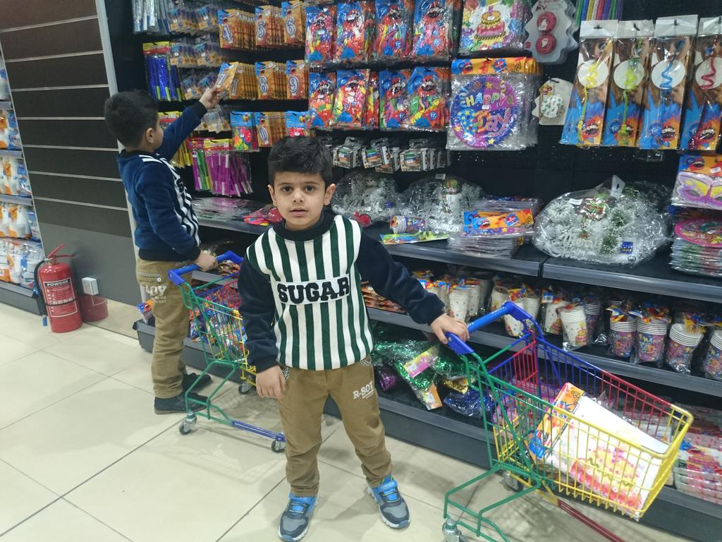 NadrAzad tweet picture