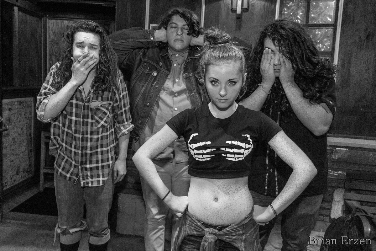 xerez_'s tweet photo. .@NoBabiesNoBull  have a great time rocking out and making tons of new fans at #Sundance2015 http://t.co/ltjHVBsPXk