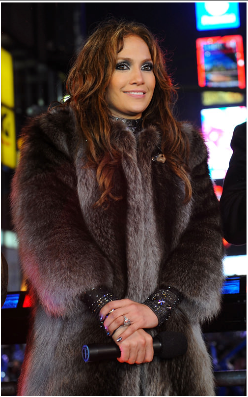WHarrisFurs's tweet photo. Like the #FurCoat Jennifer Lopez is wearing? Check out our inventory- We have beautiful fur coats and accessories! http://t.co/M7s9yyphHF
