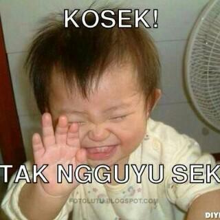 wadefag's tweet photo. Kosek ta guyu dhisik http://t.co/Q7zqtM2me7