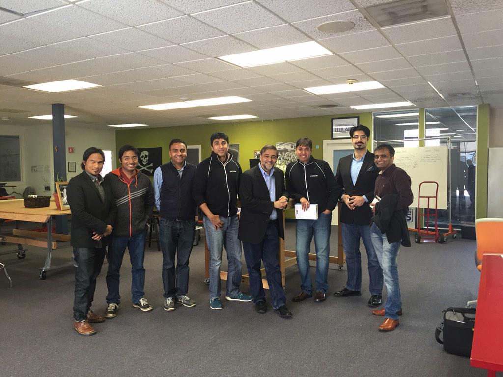 NaveenTewari's tweet photo. Intriguing morning spent at @singularityu w @wadhwa &amp; @Biomimicrist along w/ friends from @InMobi @vvpreetham http://t.co/Eiql1UR66f