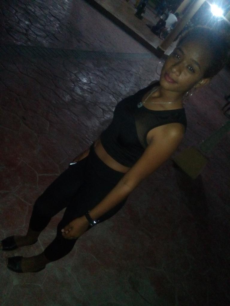 mayttemendez1's tweet photo. BUaaHh la nOche De Ayer En la nOche =D :* ^_^ http://t.co/jQJFzCgPhQ