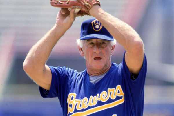 Happy Birthday to Bob Uecker, aka Harry Doyle. bring back that cap full-time!  