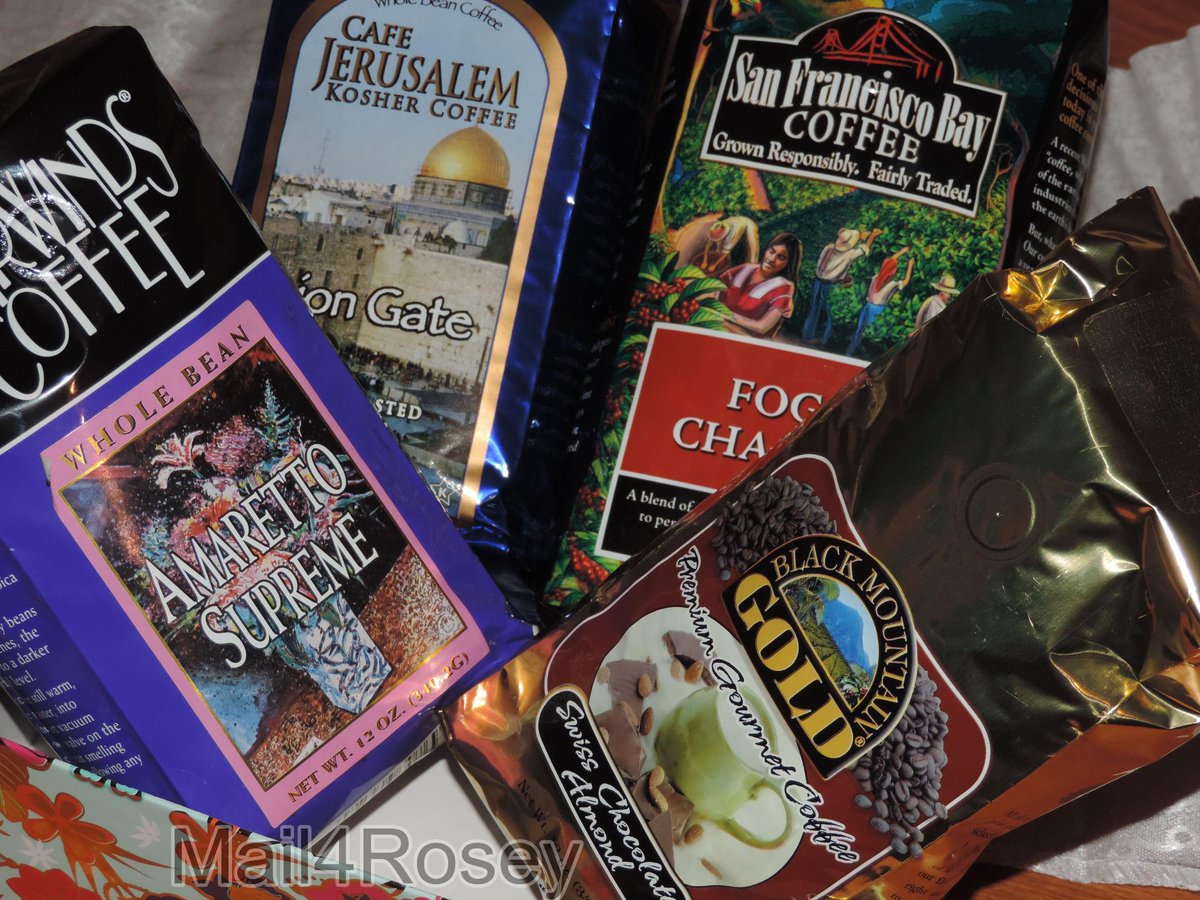 mail4rosey's tweet photo. RT @mail4rosey #Giveaway Enter to #win 4 delicious bags/types of @RogersCoffee !! http://t.co/e8NRuU9ekJ http://t.co/qgeGt5t2YS