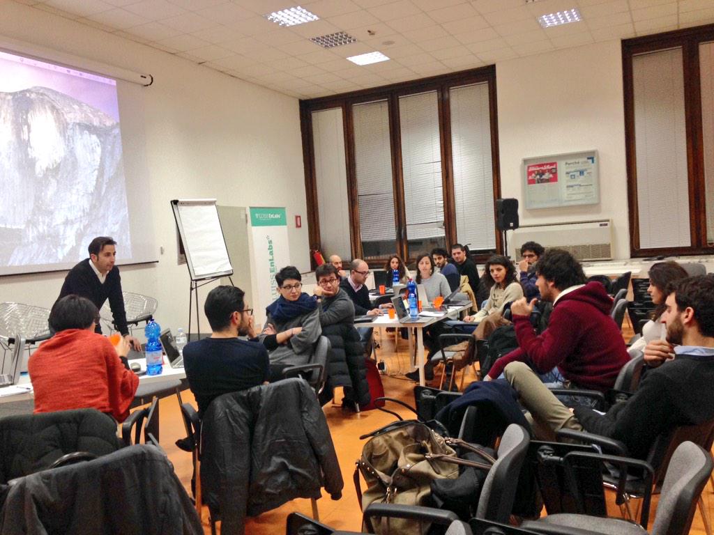 dolabschool's tweet photo. Incontro tra la startup @Tutoredtutoring e la classe di #DoLabUx un brain-storming con la creatività a fior di pelle! http://t.co/aPdXBwPmEw