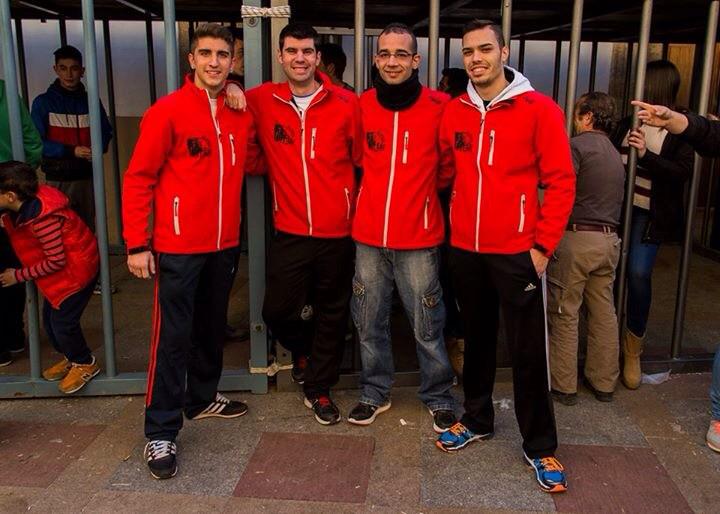 SergioKanals's tweet photo. Que dia más bueno de toros pasamos ayer por Jávea 🙈 #bousalcarrer http://t.co/HWszhD3KqA