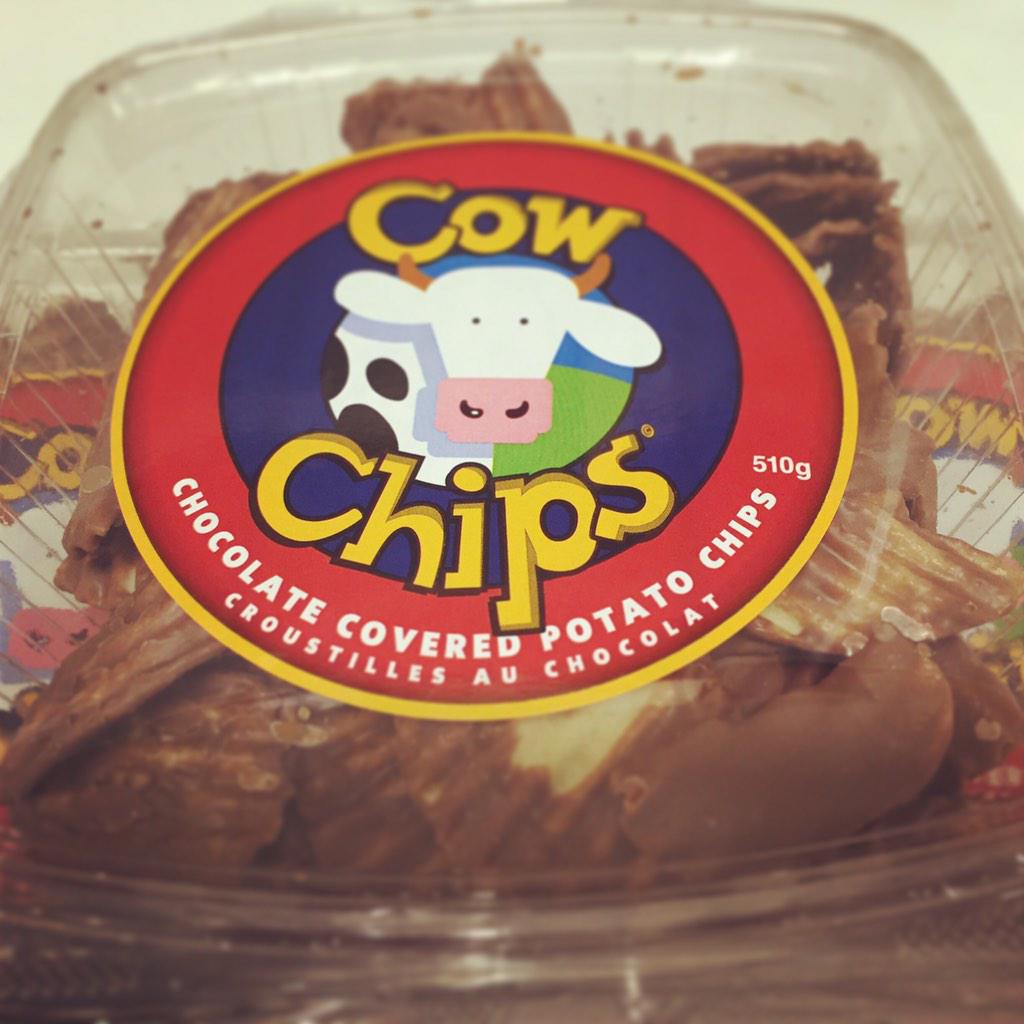 COWSICECREAM's tweet image. Up your #stormchips game! Visit us on your way home at either Queen St or the Creamery! #nextlevelsnacks