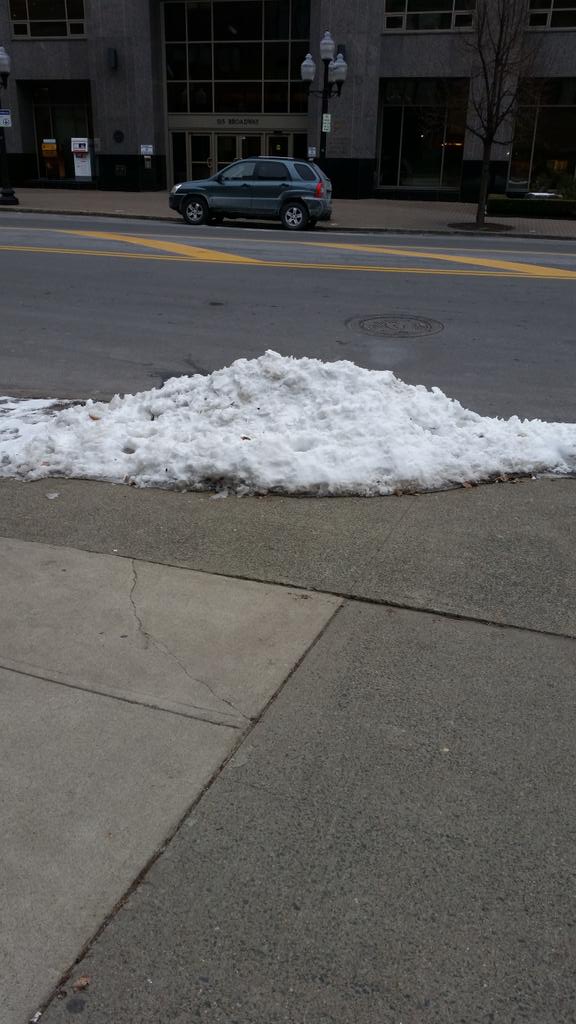 tomatrit's tweet image. We already have over a foot of snow!! #blizzardof2015