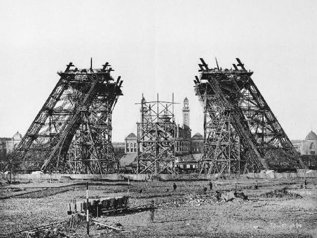 lenovoitalia's tweet photo. Il 26/01/1887 iniziarono i lavori per la costruzione della Torre Eiffel... #ForThoseWhoCreate
http://t.co/DM6bBiL0WW http://t.co/FkpEcE7xBR