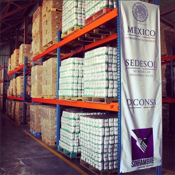 SinHambreMx's tweet photo. #EnVivo En dos años, @Diconsa_MX ha rehabilitado 289 almacenes: http://t.co/KUVH65giJj http://t.co/u0NvoThDJn
