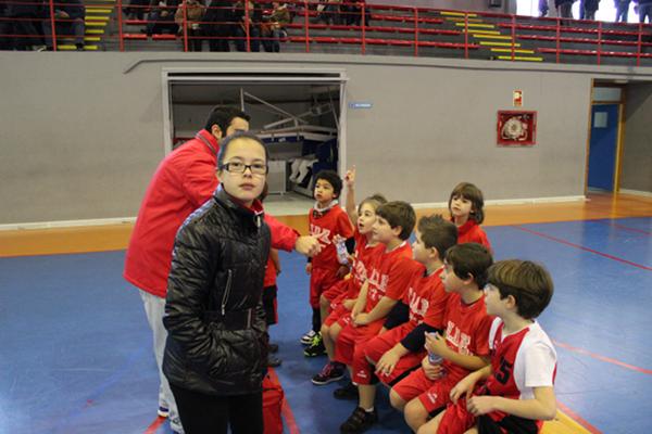 JaumeJaner's tweet photo. Segon, escolten a s'entrenador amb es 5 sentits,- bé, na Núria també vol dir qualque cosa…- abans de sortir i http://t.co/8mRTp0phEi