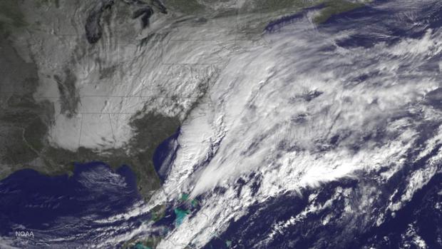 Newsweek's tweet photo. What's closed during NYC's "potentially historic" Nor'easter? http://t.co/YobUrquUrz #blizzardof2015 http://t.co/7wYIQzlNIg