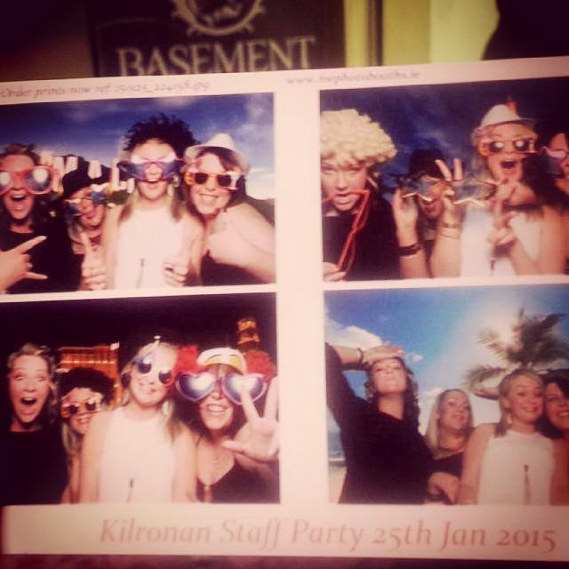 flashboothFlCt's tweet image. #Kilronancastlestaffparty2015 some craic! #spateam #freebar #photobooth #bestcraic #memoryloss #supersunday by sh...