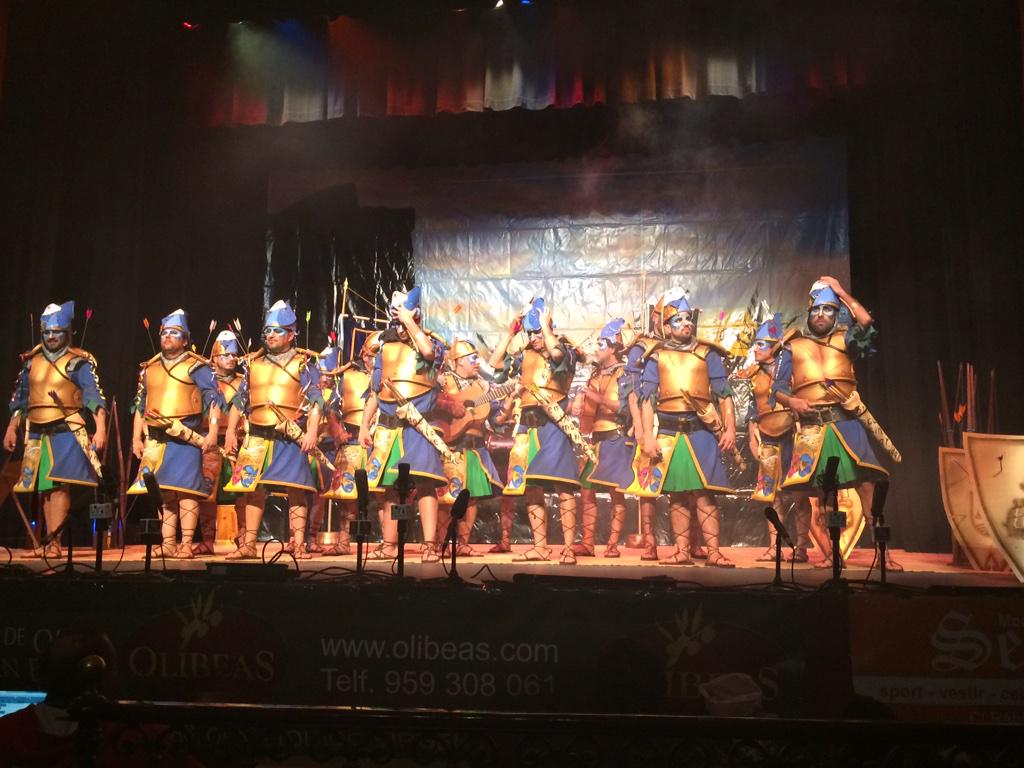 carnavaldeluz's tweet photo. Buenísima la actuación de @LaTarantela enhorabuena @E_OLAYA40 @francis_tinoco @soloHuelvaRadio @aurivc82 @JuanJoels http://t.co/khXzTKQ5MK