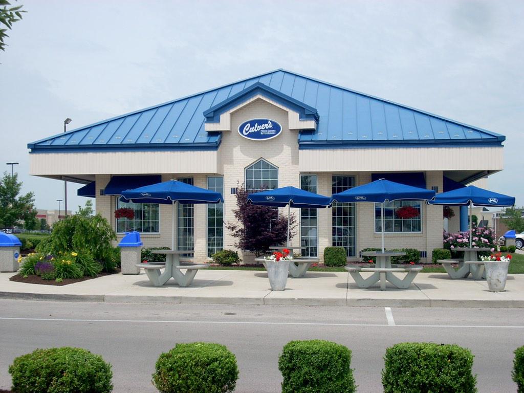 LifeBracket's tweet image. Best Fast Food Chain
•Round of 16•

RT ~ Taco Bell

Fav ~ Culver's