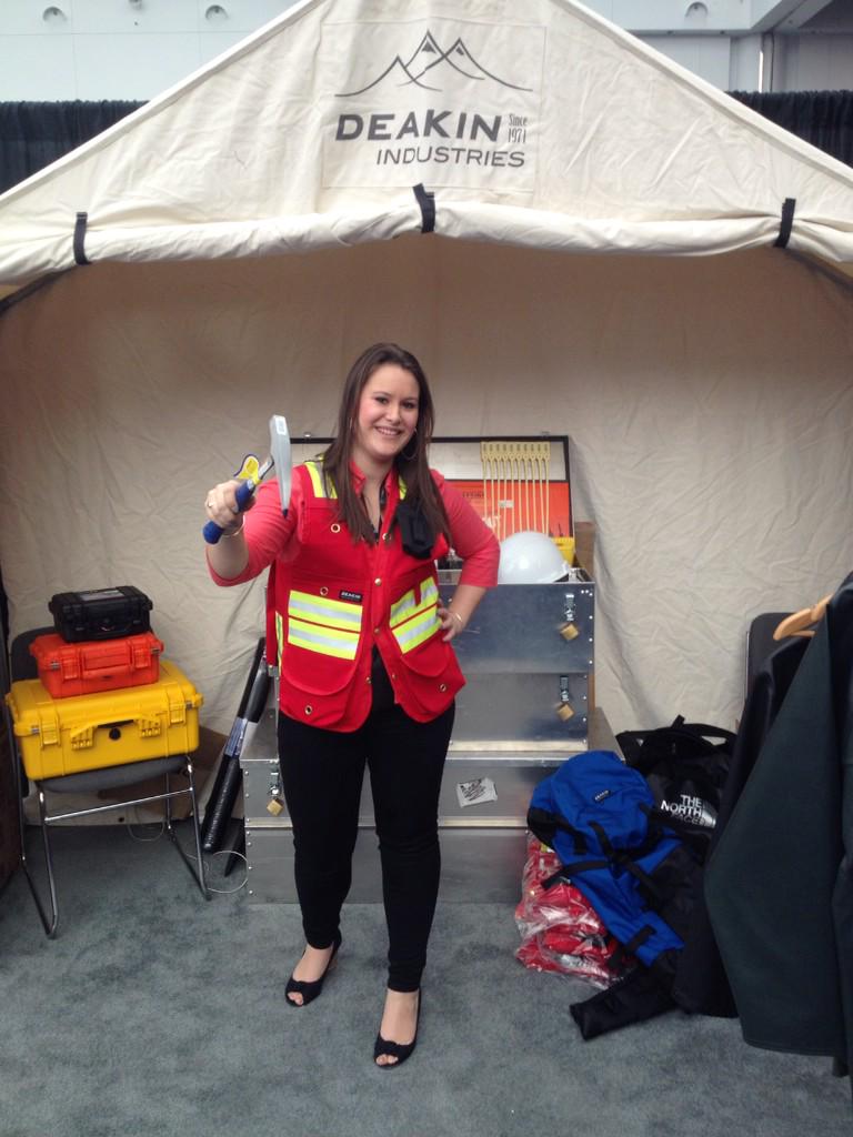 StrataGeoData's tweet image. Students! Win Vest / Hammer by tweeting selfie @deakin booth! Tag @StrataGeoData #deakin @AME_BC #RoundUp2015