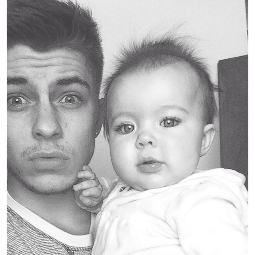 TheRealOGJosh's tweet photo. My love. http://t.co/a50NKHy9Yv