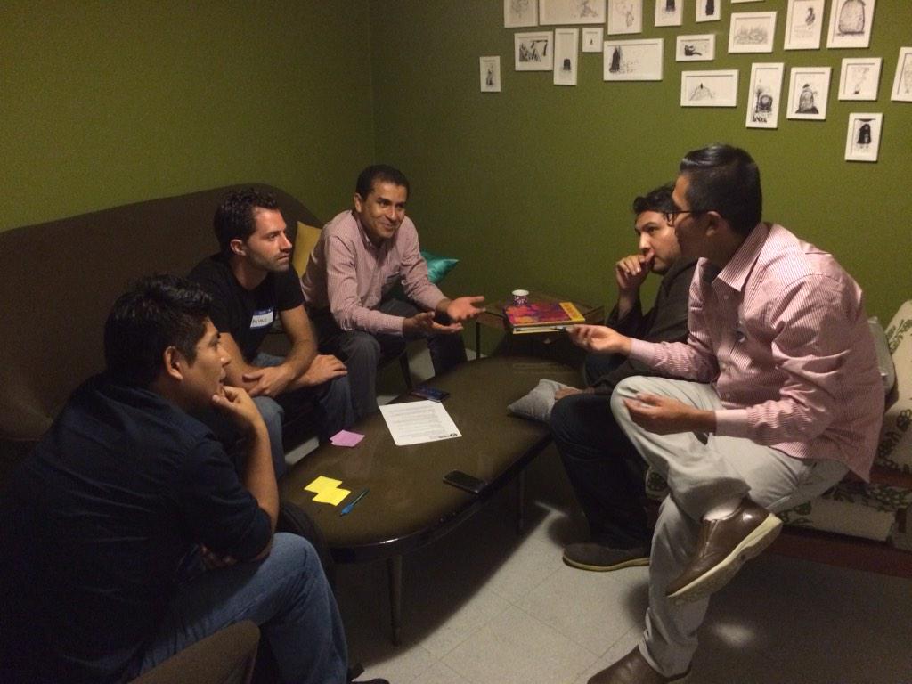 VentureLeague's tweet photo. #LaVidaEnResidencia #VentureCollaborative with 70+ entrepreneurs and innovators in #Lima #Peru. Generating solutions! http://t.co/tsBfcK1R45