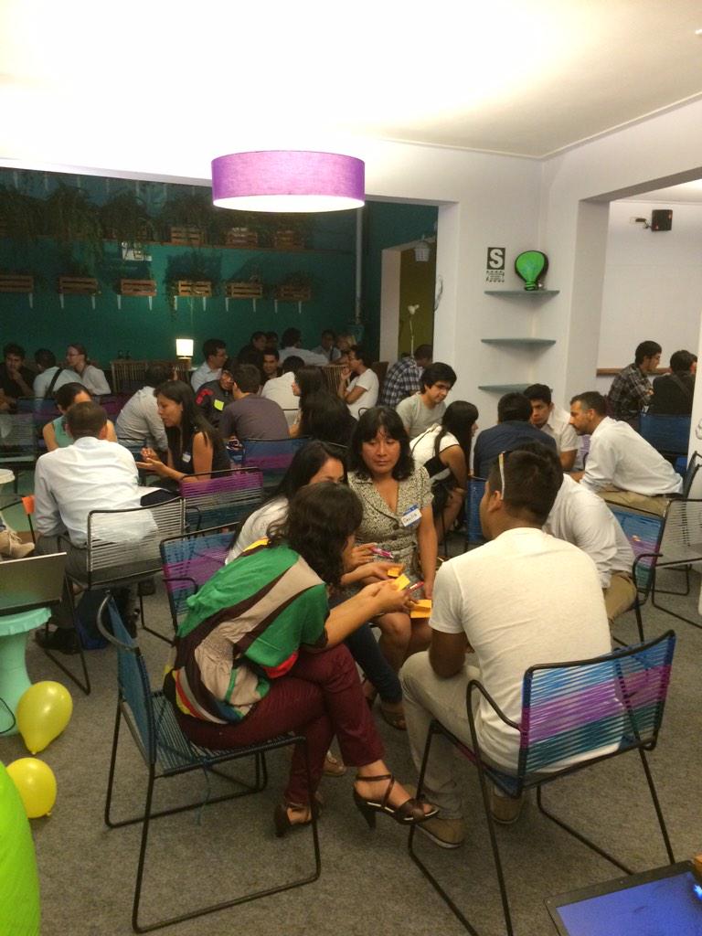 VentureLeague's tweet photo. #LaVidaEnResidencia #VentureCollaborative with 70+ entrepreneurs and innovators in #Lima #Peru. Generating solutions! http://t.co/tsBfcK1R45
