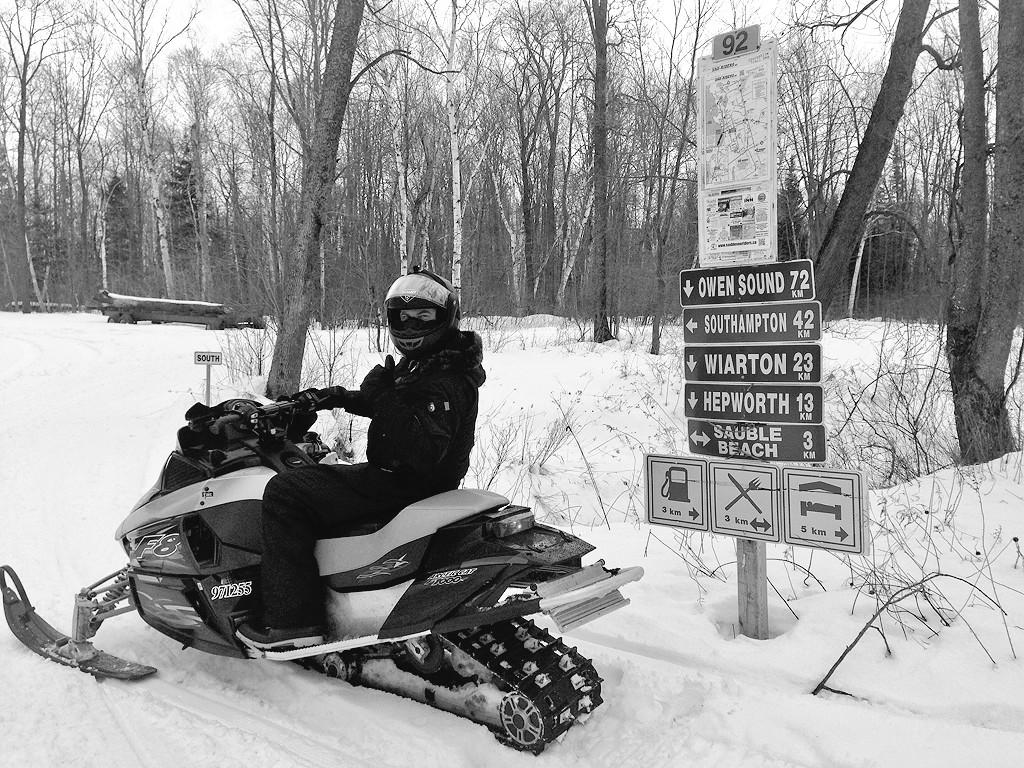 YvonnePilon's tweet photo. @SnowmobilePics Some great shots from @SaubleBeachON #snowmobiling #ontario #winter http://t.co/emKw89lIwK