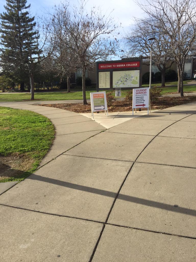 Ureverydaygirl's tweet image. And so it begins!!!!!  Back to School finish my #PreReqs 👍💕 #neverTooLate #MyYear