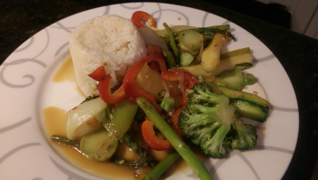 [Image: B8USanuCcAAPneg.jpg:large]