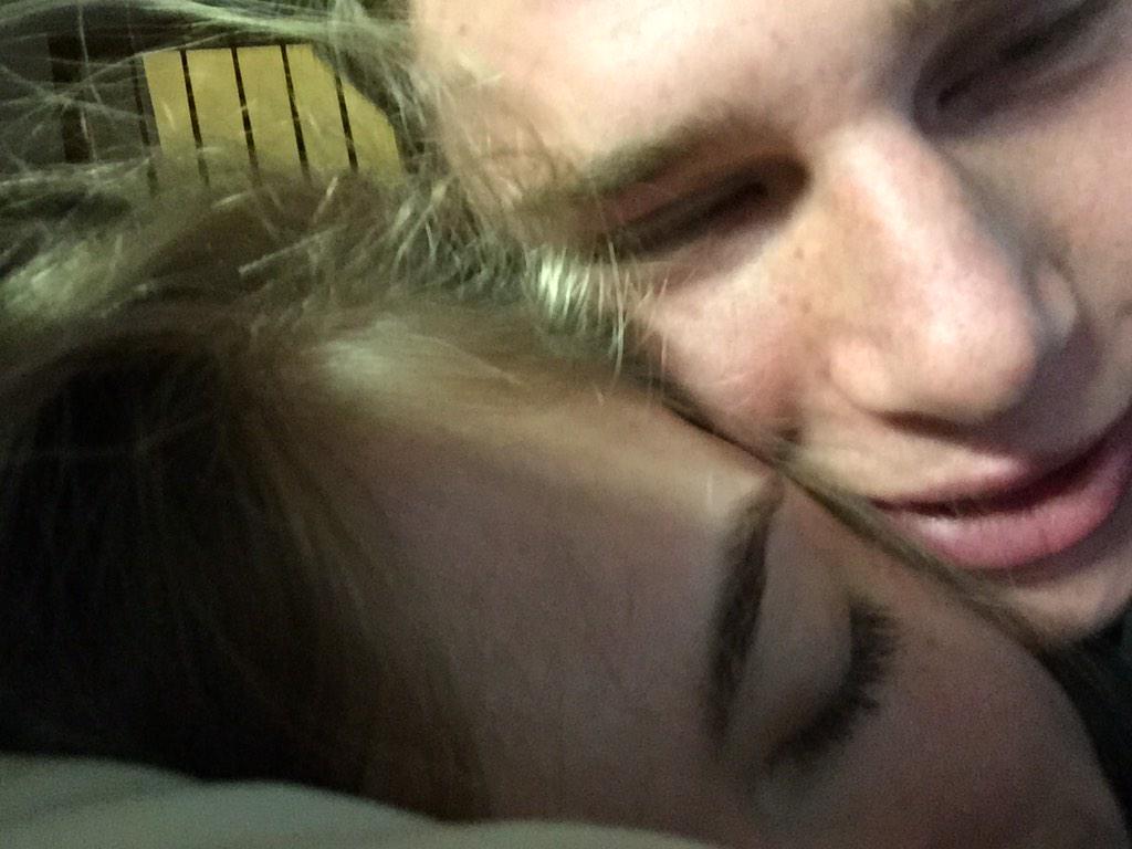 bailsbrumfield's tweet image. 1/3 of a year with Ben the bread kitten #muchhappy #suchpictureshetookwhileiwasasleep #manyforever