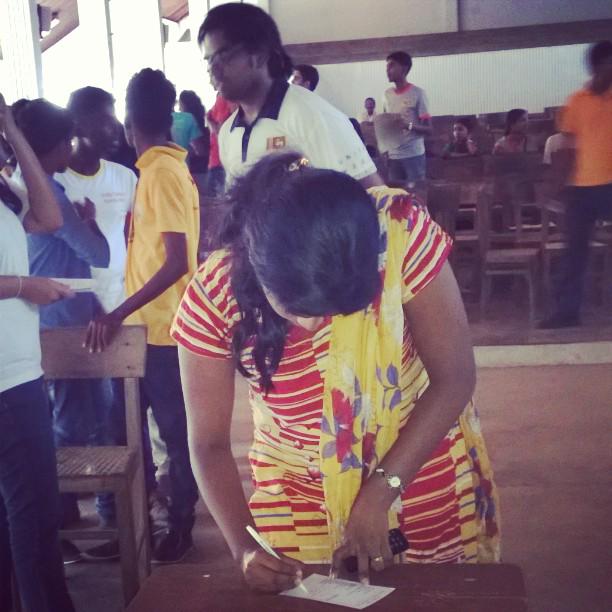 UnityMission's tweet image. #UnityMission Trust #PowerOneHundred participants voting to elect the #UMT_NYLC2015!  Photo Credit @KshyPJ