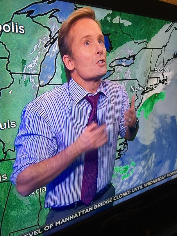 Dikenta's tweet photo. Meteorologists @ CBSNewYork are absolutely living the dream right now #Juno #SnowmaGTFOH #SnowYork #HurricaneDeBlasio http://t.co/kdAeq0BS6n