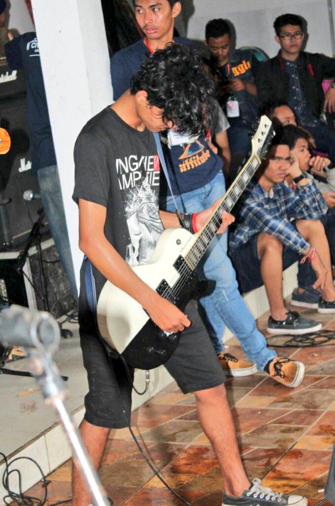 @hari_msf wearing <a href="/ingwie10/">INGWIE GLASSESWEAR </a>