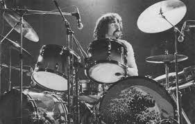 Happy Birthday Nick Mason! one and only drummer has played on every Floyd album. 