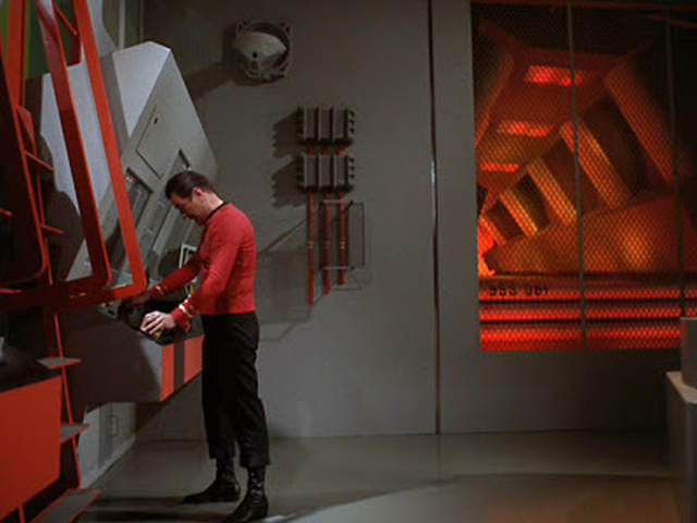 NHS745's tweet photo. @TrekContinues #scottyneedsanengineroom Please Donate http://t.co/ZjFQP7AD1B @ChrisDoohan @vicmignogna @MicheleSpecht http://t.co/QxgT7GqfID