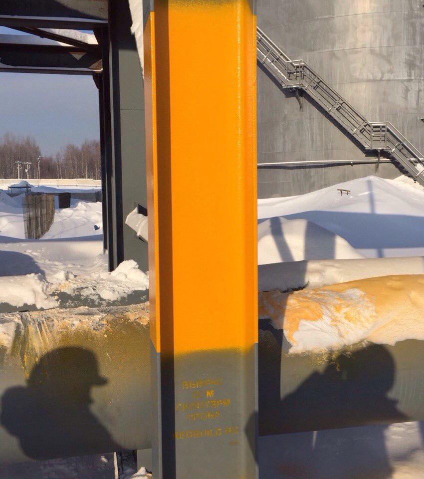 RedBuildng's tweet photo. Наши специалисты провели выкрас ОЗМ Силотерм ЭП-6М на одном из НПЗ Дальнего Востока, днем -17, ночью -36... http://t.co/h6wsrKEYei