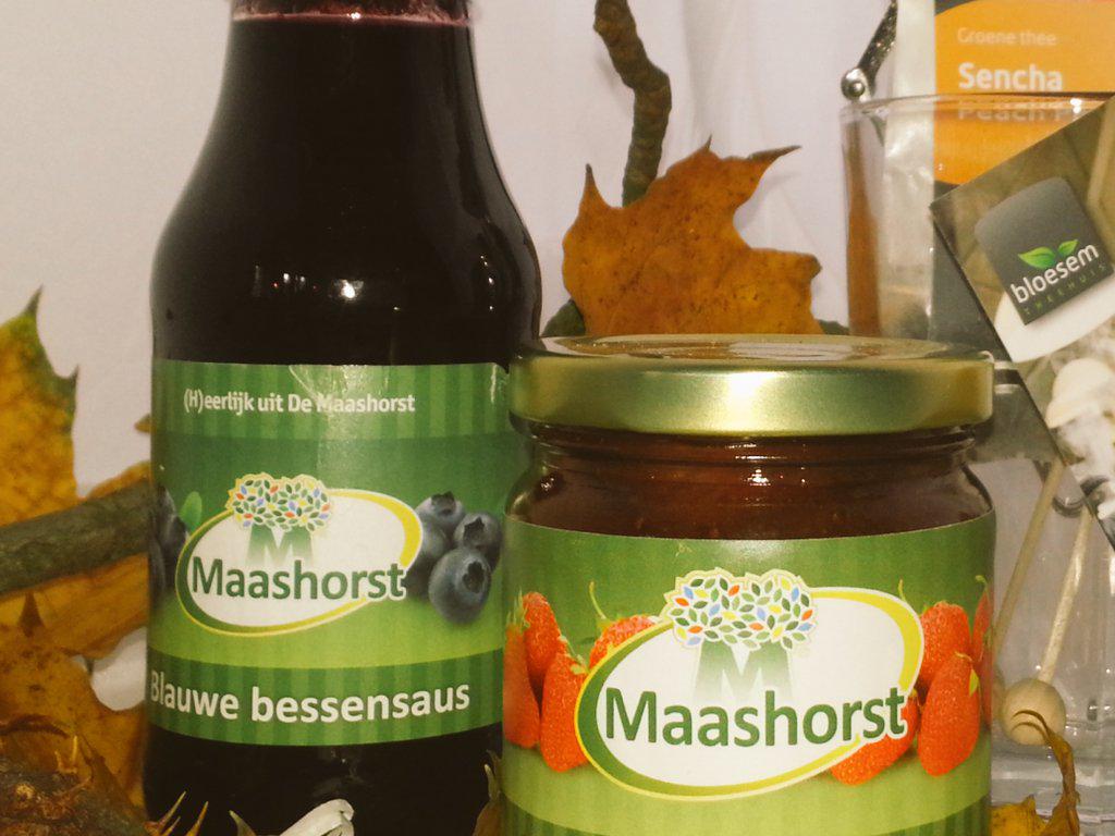 <a href="/maashorstboeren/">Maashorstboeren</a> (h)eerlijke Maashorst houdbare streekproducten volop verkrijgbaar. Ook bij VVV!  <a href="/Iedereenuitoss/">Iedereen uit Oss</a>