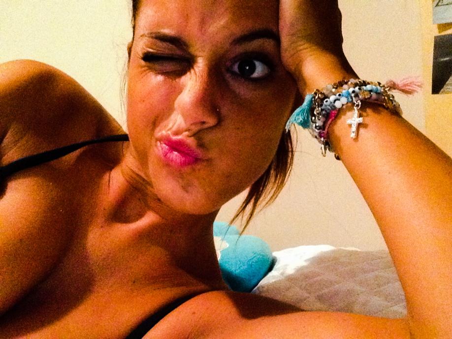 monica2sett's tweet photo. Ricordati che ciò che trascuri diventa di qualcun altro 👍 #sapevatelo #faipure #mirisolleverosempre #buongiorno 💙 http://t.co/K5fjr6NEip
