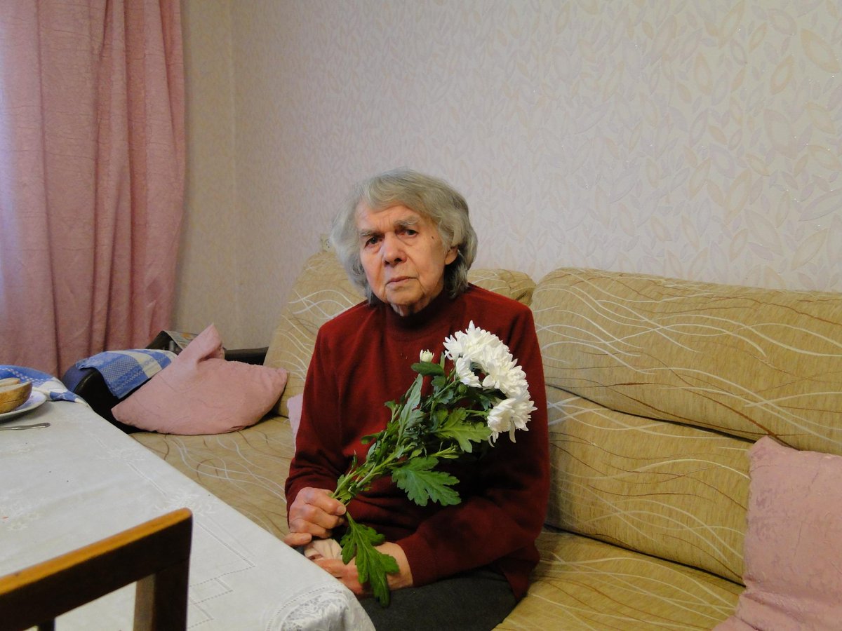 Региональное отделение АЮР и Совет молодых юристов поздравили ветеранов.  
право73.рф/news/761/